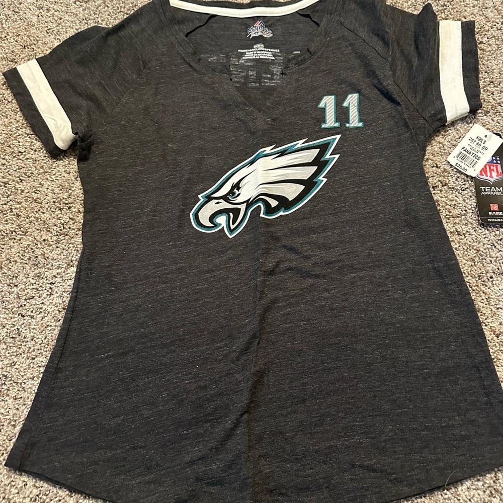NFL Women’s Eagles Tee